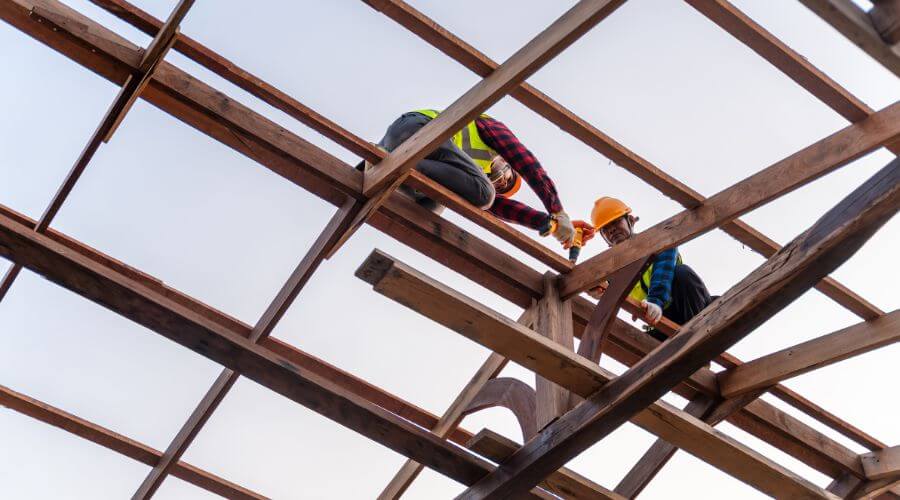 Professional gutter cleaning services in Ilwaco, WA